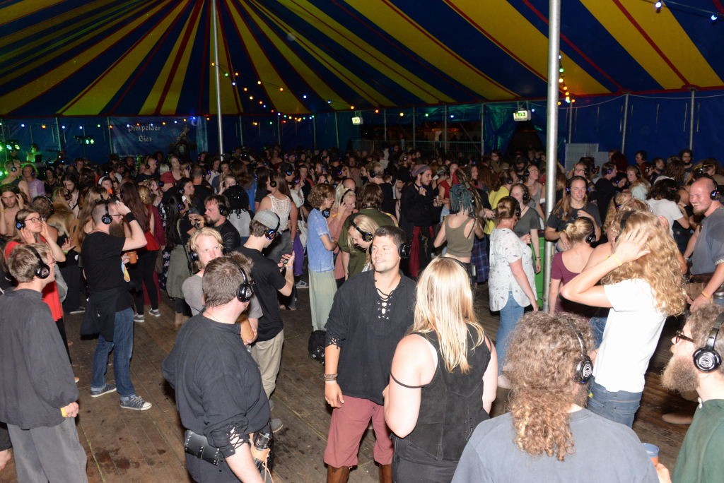 ../Images/Castlefest 2017 Silent disco vrijdag 075.jpg